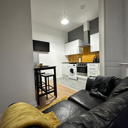 Bee Accommodations Leicester Bagian luar foto